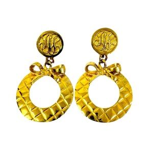 Vintage Gold Door Knocker Earrings Quilted Bow‎ Round Drop XL Maximalist Jewelry